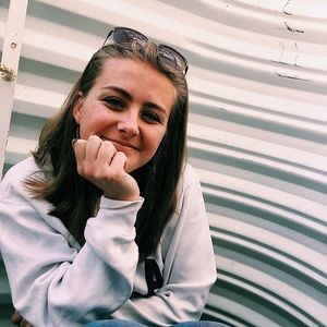 Meet your Posher, Tess